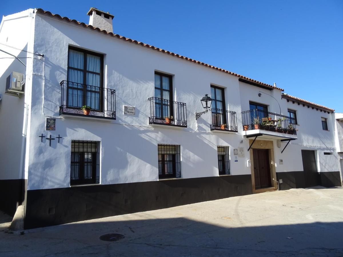 El Escudo De Calatrava Hotell Mohedas de la Jara Eksteriør bilde